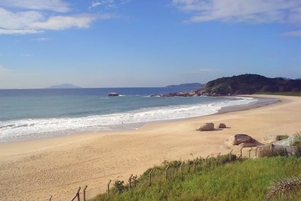 Praia de Quatro Ilhas, Bombinhas