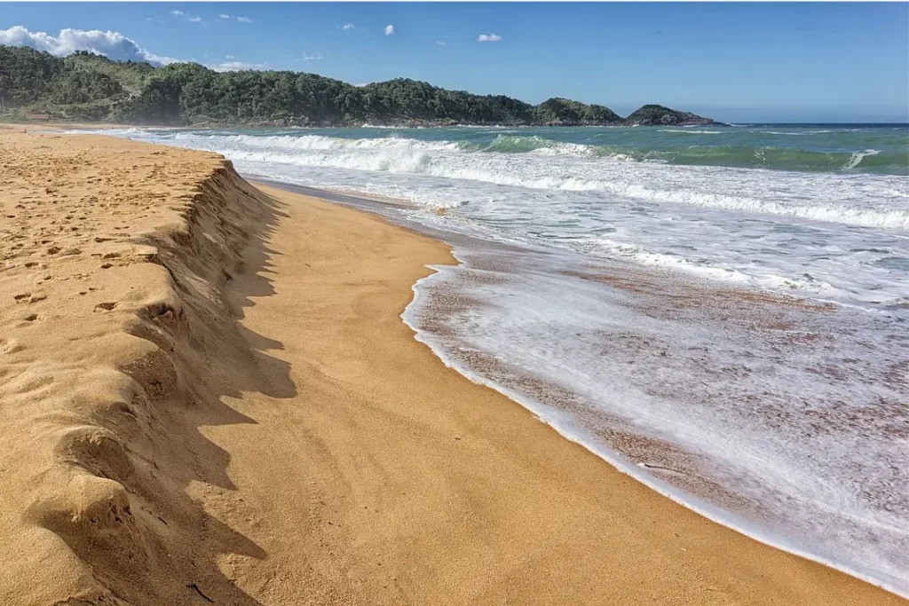 Praia do Estaleiro, Balneário Camboriú