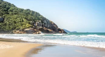 Conheça as 20 Praias de Santa Catarina com Selo Bandeira Azul